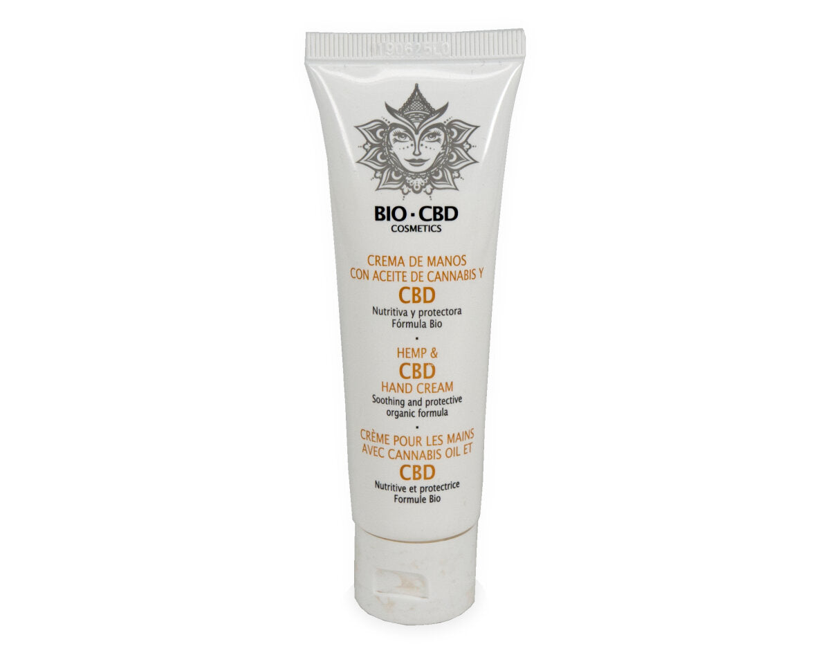 Crema de manos con aceite de cannabis y cbd
